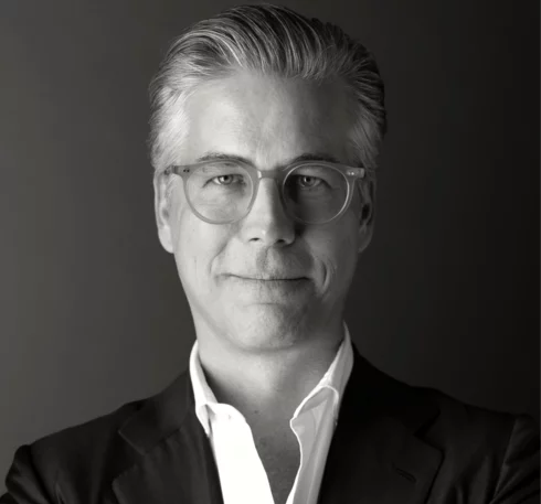 Schwarz-weiß Porträt/Gedenkfoto von Michael Rieder 